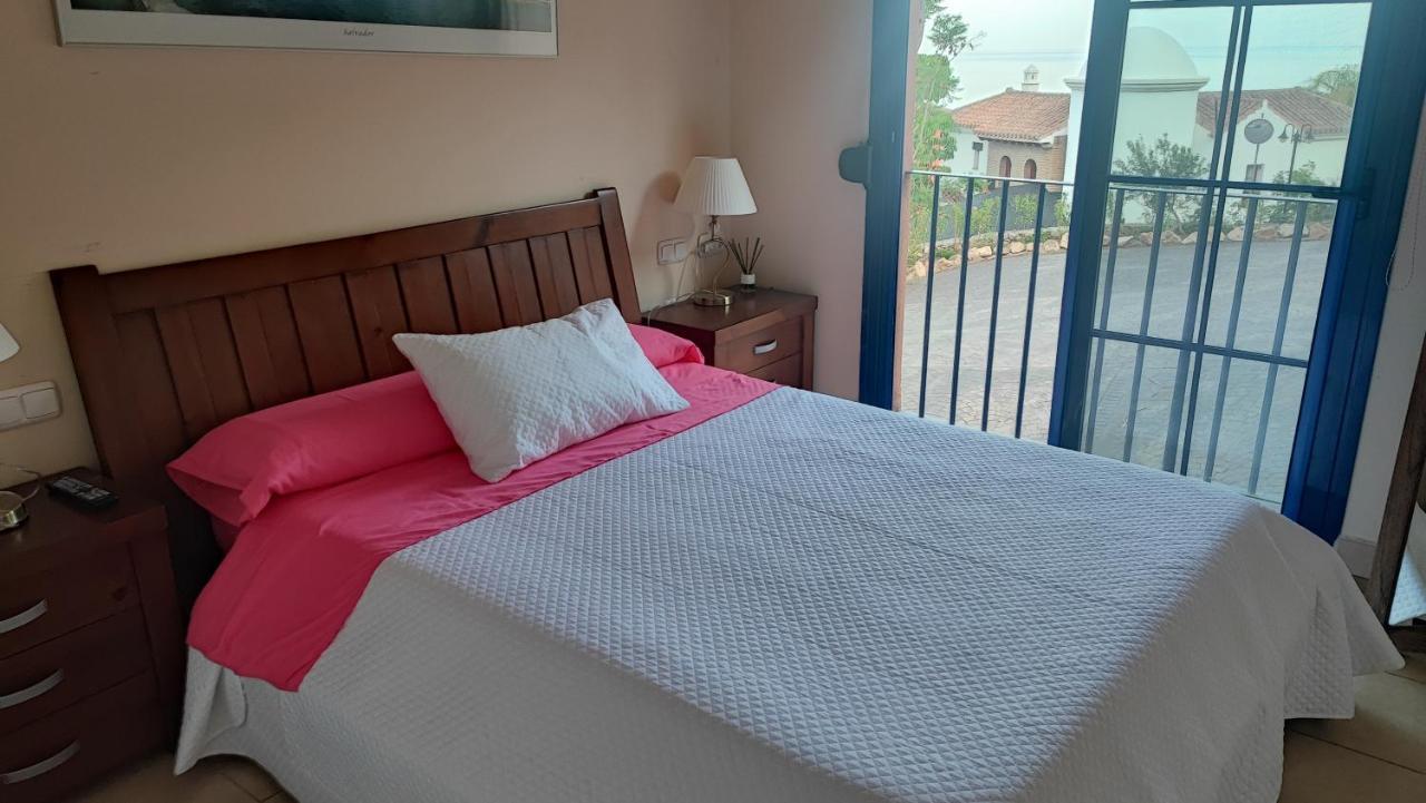 Vista Bahia Con Piscinas, Parking Y Terraza Apartment La Herradura  Ngoại thất bức ảnh