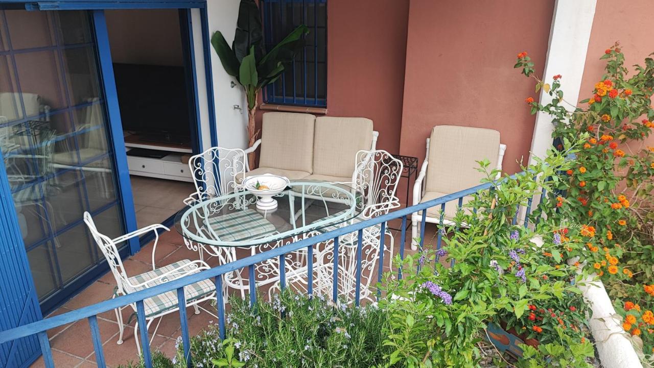 Vista Bahia Con Piscinas, Parking Y Terraza Apartment La Herradura  Ngoại thất bức ảnh